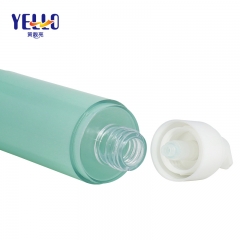 AS Plastic Cosmetic Airless Pump Bottles 80ml Green Color For Liquid Foundation