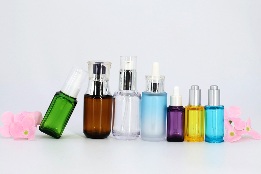 Cosmetic packaging dropper bottles